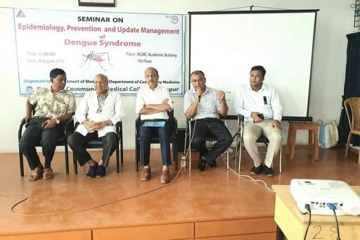 Experts' panel